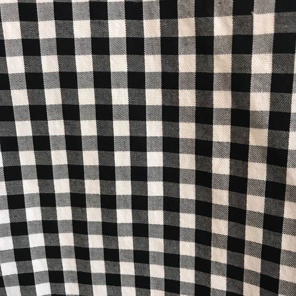 Express button down - Picture 2 of 3